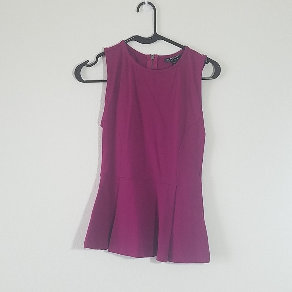Topshop purple sleevless peplum like blouse size 6